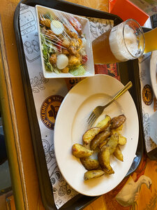 Kafe Mandarinovy gus (ulitsa Kirova, 59) ، مقهى