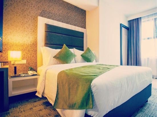 Фото Verdant Hill Hotel