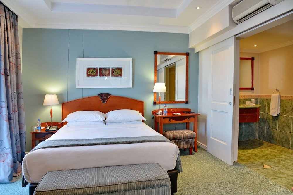 Фото Courtyard Port Elizabeth