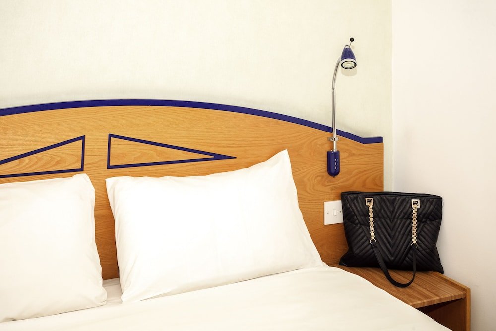 Фото Ibis budget Cardiff Centre