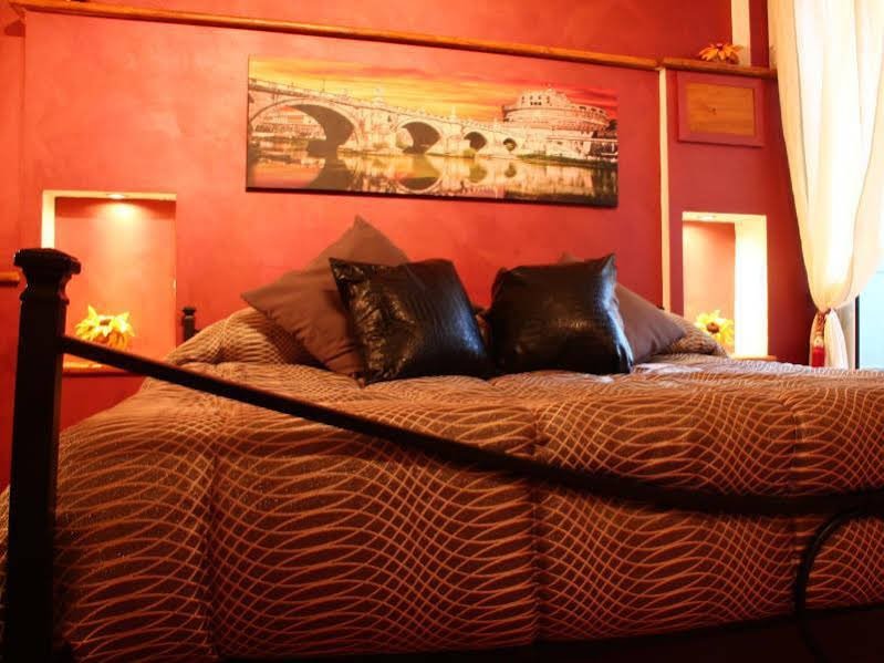 Фото Domus Ubaldi Bed and Breakfast