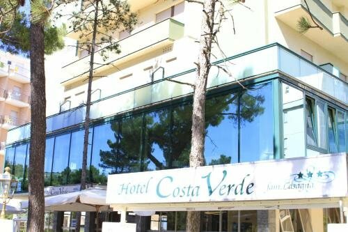 Внешний вид отеля Hotel Costa Verde в Червии, фото 1