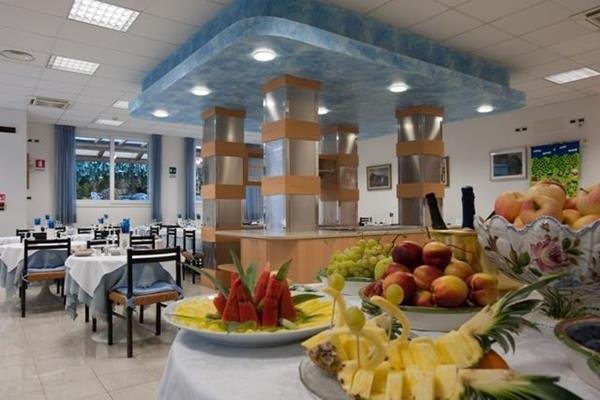 Фото Hotel Salus