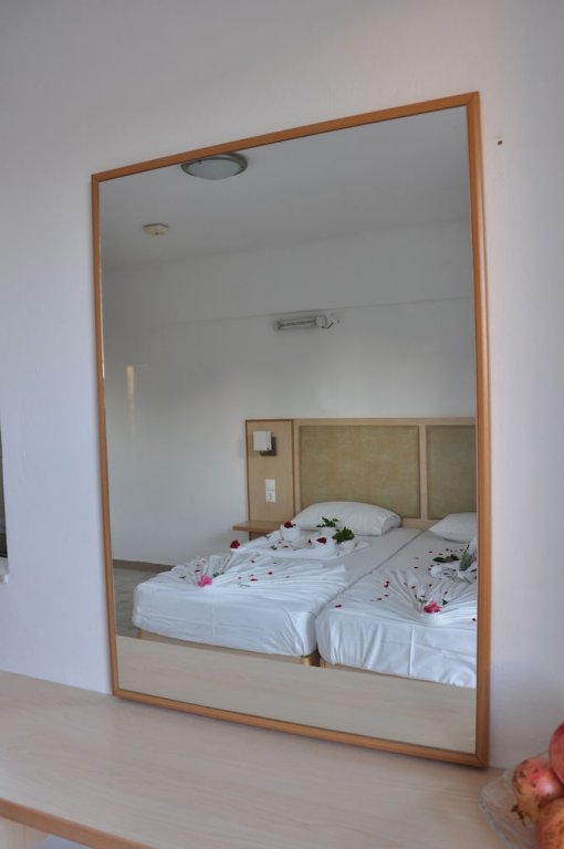 Фото Angelos Studios