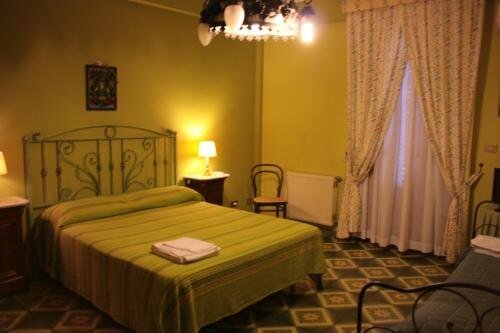 Гостиница B And B Elvira Al Duomo в Сицилии