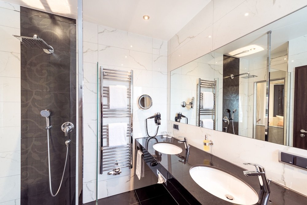 Фото Bäder Park Hotel