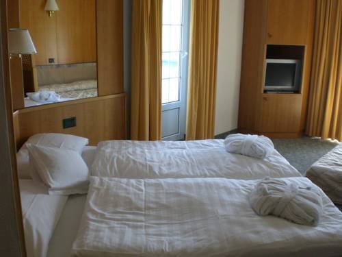 Фото Hotel Savoy