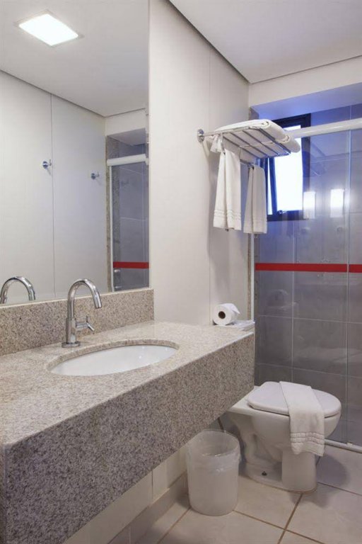 Фото St. Paul Plaza