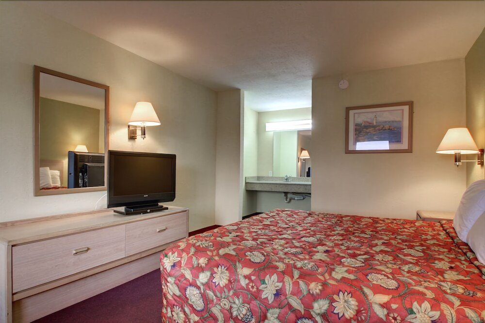 Фото Key West Inn - Montgomery South