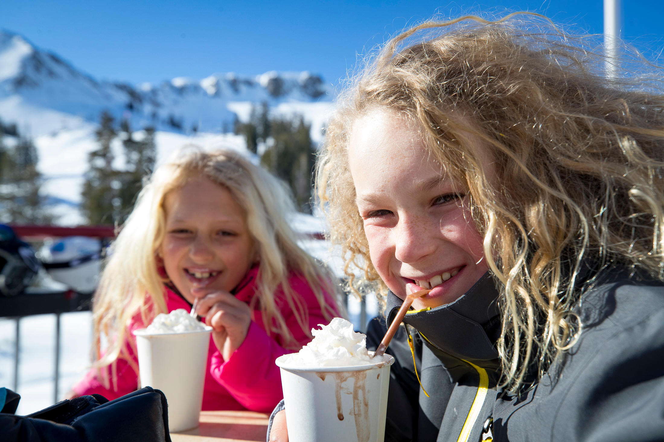 Фото The Village at Palisades Tahoe