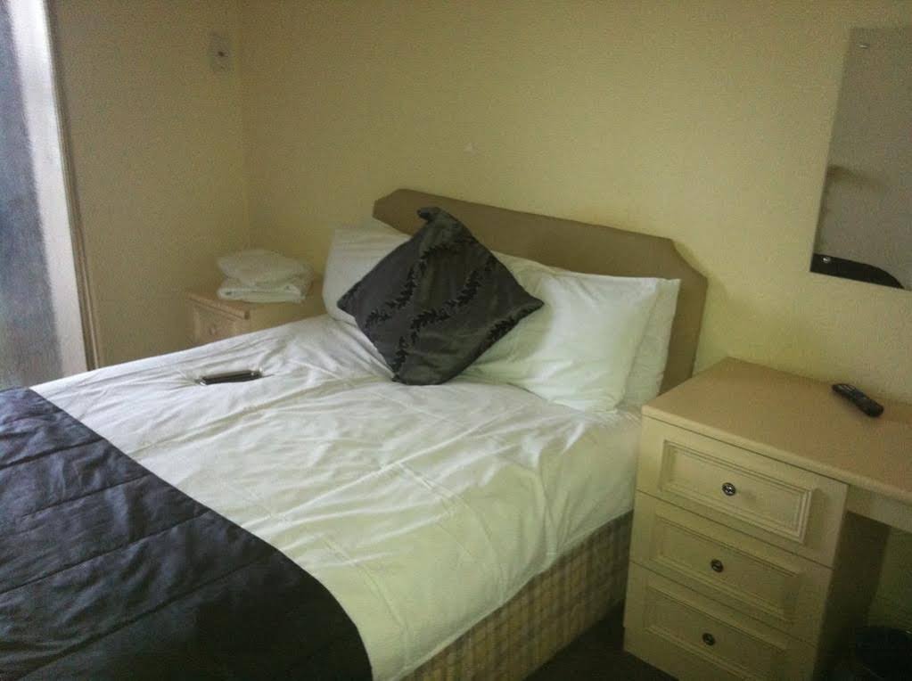 Фото Dimple Well Lodge Hotel