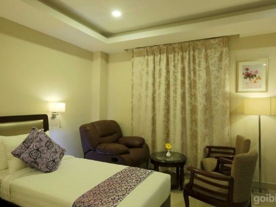 Фото Hotel D Courtyard