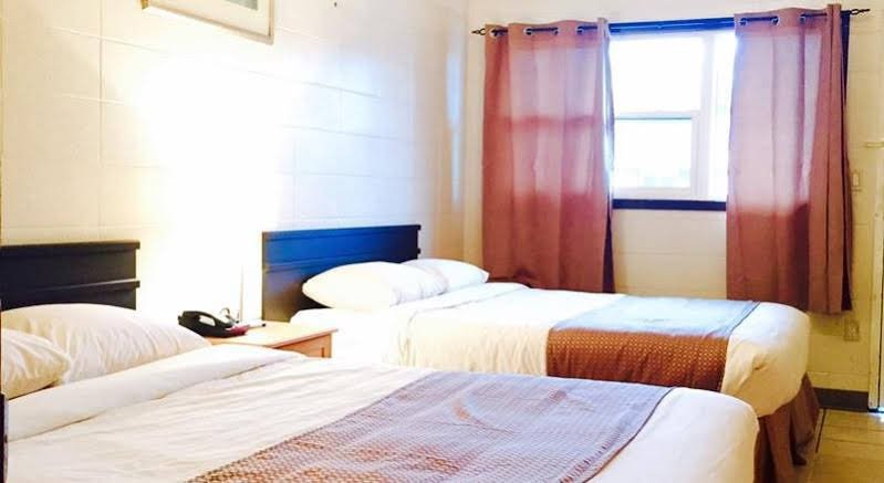 Фото Thriftlodge Edmonton