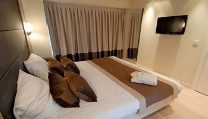 Фото B-aparthotel Grand Place