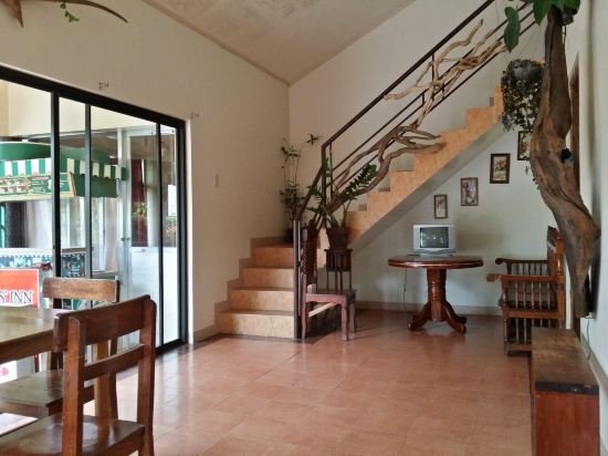 Фото Oyo 741 Sierra Travellers Inns