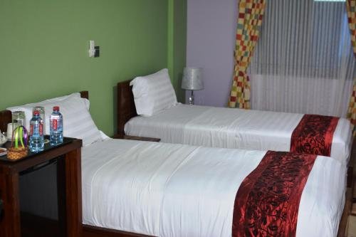 Фото Triple Hill Hotel