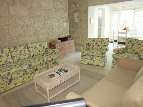Гостиница Inchcape Seaside Villas в Барбадосе