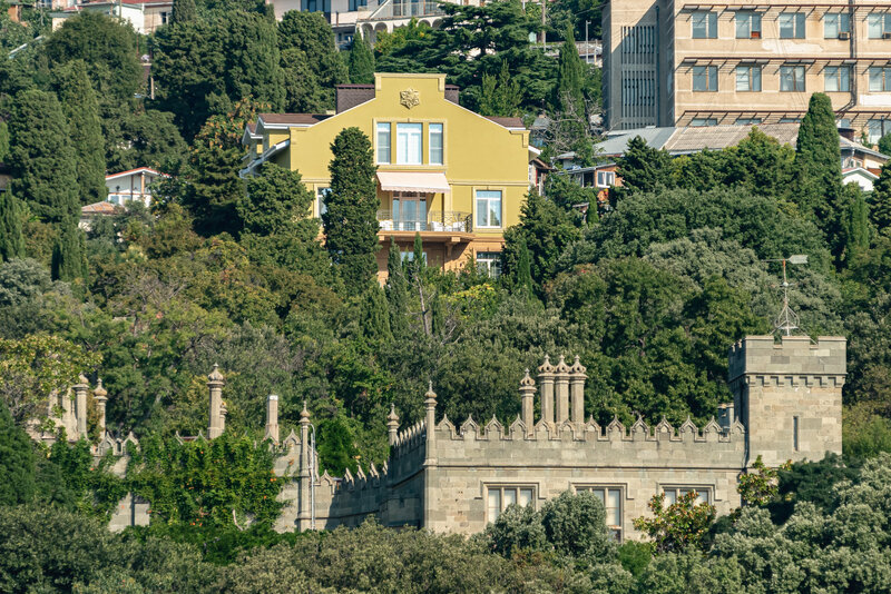 Гостиница Камелия в Алупке