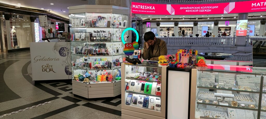 Товары для мобильных телефонов Case: Store, Москва, фото