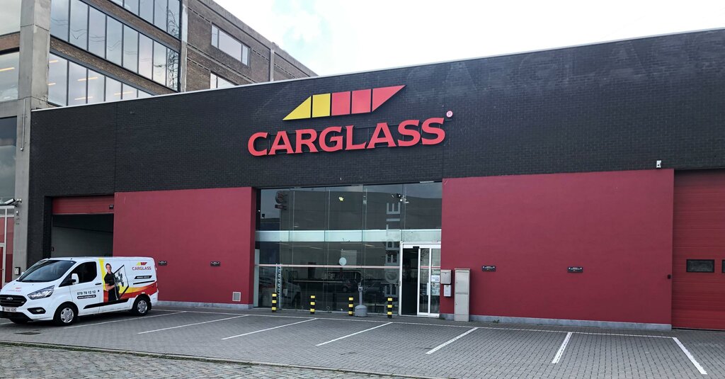 Trucks Carglass® Antwerpen: Autoruiten vervangen & herstellen, Antwerp, photo