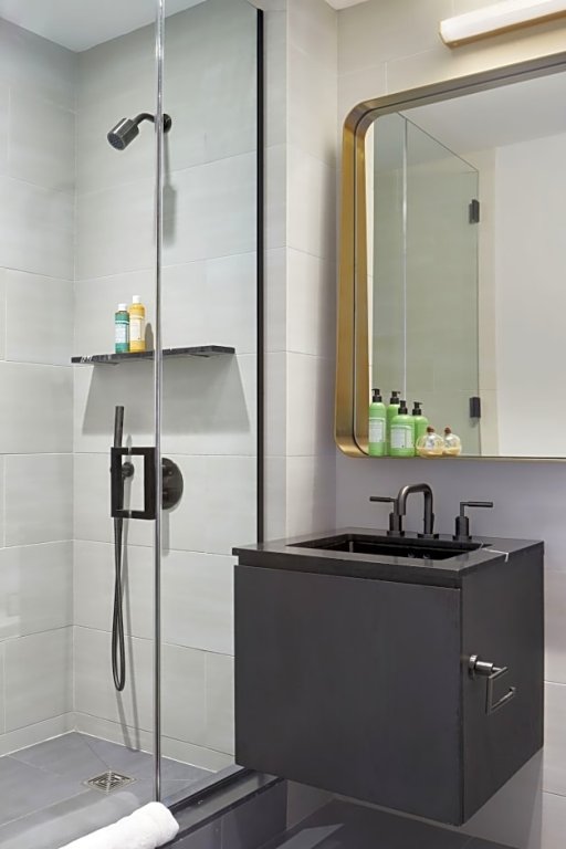 Фото The Assemblage John Street