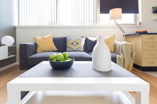 Фото Live in the heart of Surry Hills walk to City