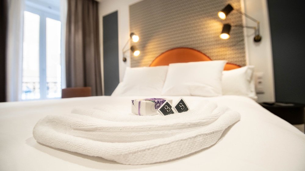 Фото Отель Soho Boutique Opera