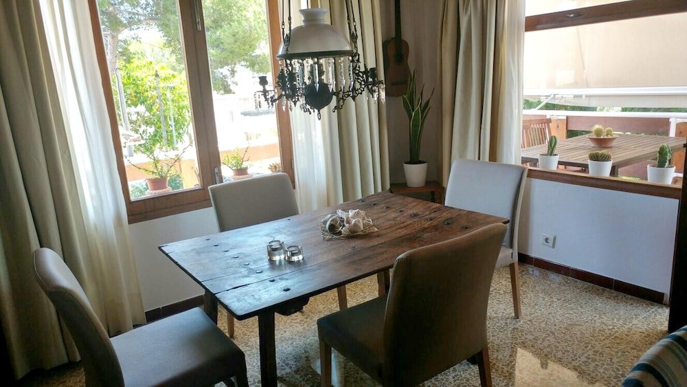 Фото House With 3 Bedrooms in Cala Millor, With Enclosed Garden and Wifi Near the Beach