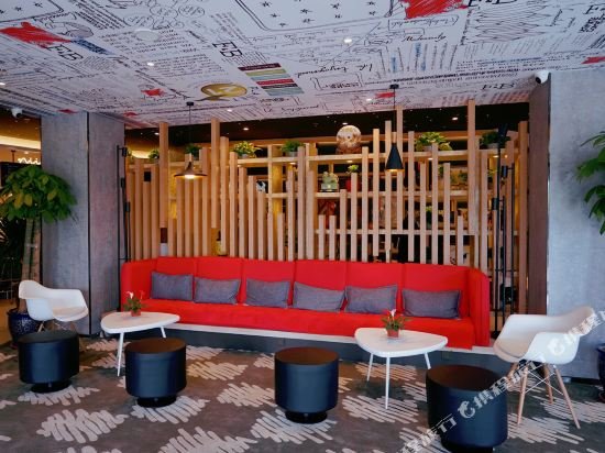 Фото Ibis Jiayuguan Railway Station Hotel