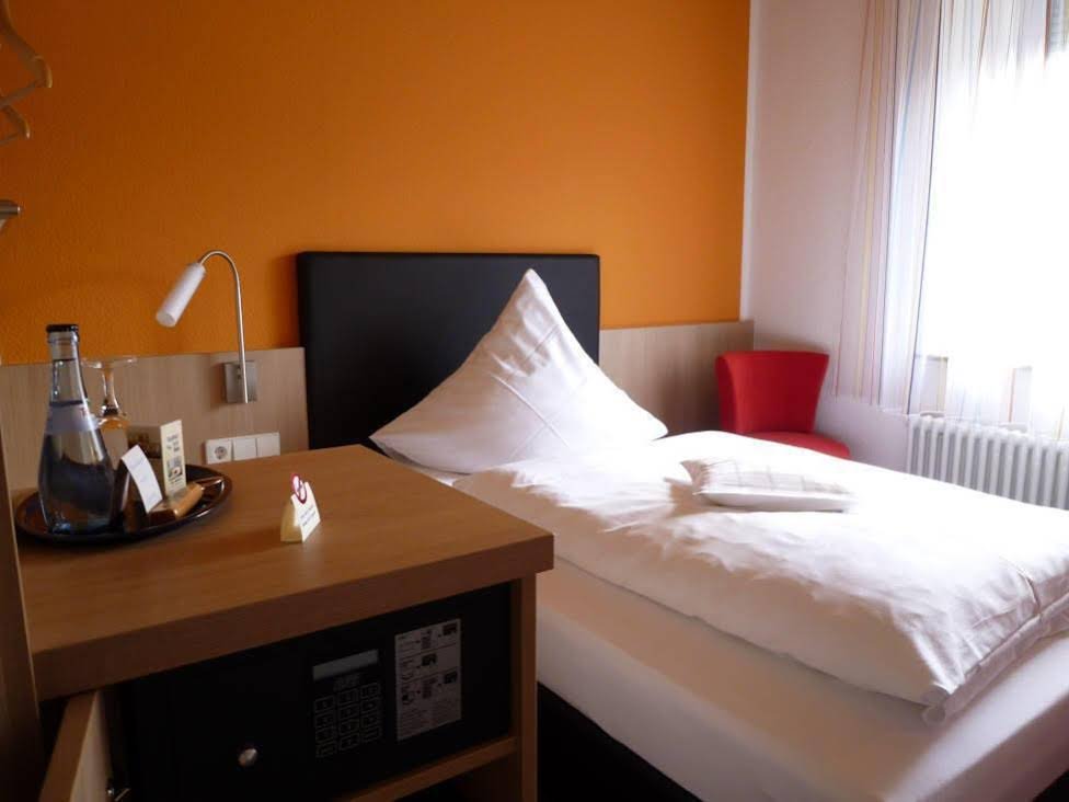 Фото Hotel Gasthof Zum Bad