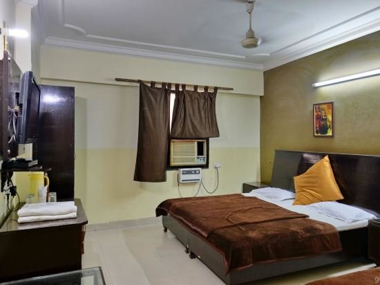 Фото Hotel Shiraz Continental