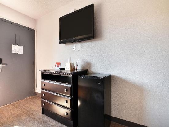 Фото Oyo Hotel Shreveport Airport North