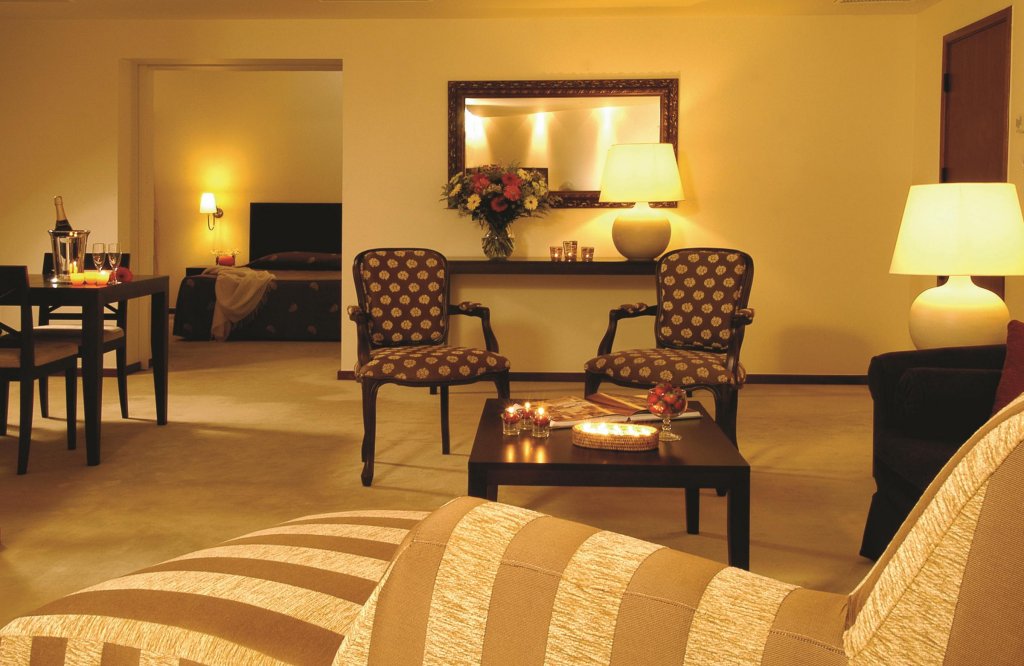 Фото Evora Hotel