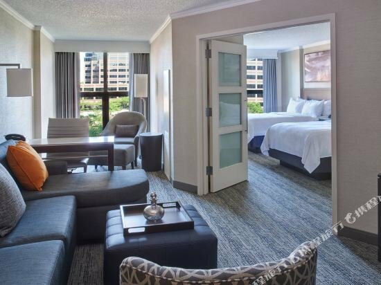 Гостиница Chicago Marriott Suites O'Hare