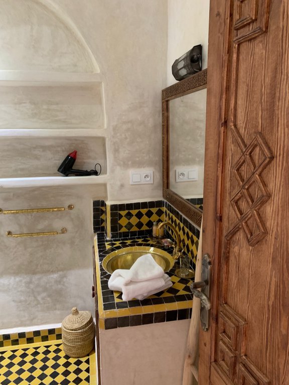 Фото 34590468220