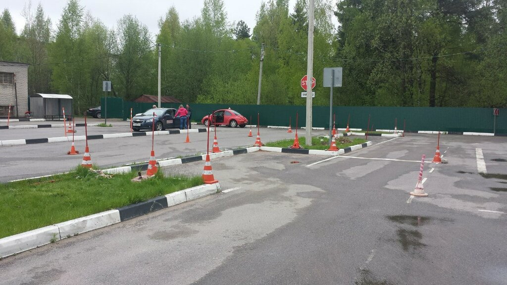 مدرسة لتعليم القيادة Avtoshkola Tutti plyus, Yuzhny Vsevolozhsk ، ، صورة