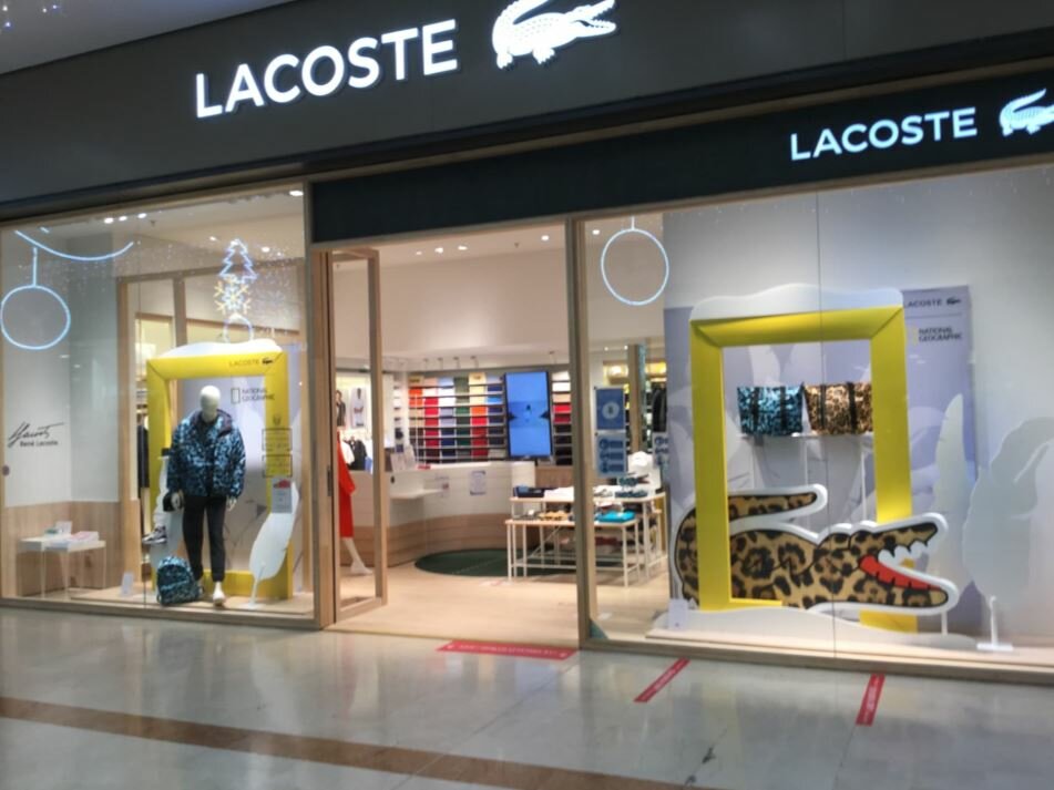 Clothing store Lacoste, Haute‑Garonne, photo