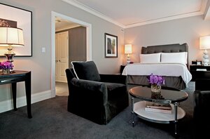 Гостиница Waldorf Astoria Chicago