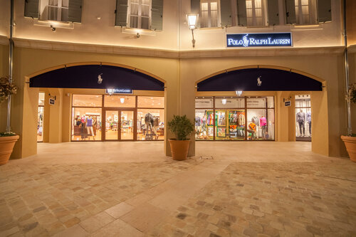 Photo of Ralph Lauren clothing store