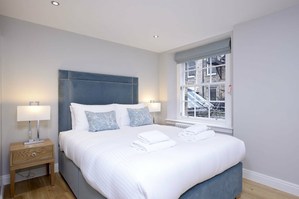 Apartments Destiny Scotland Chisholm Hunter Suites, Edinburgh, photo
