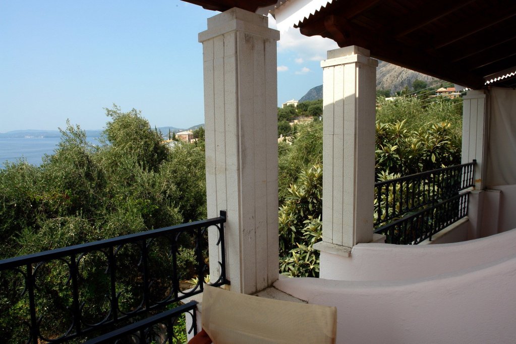 Фото Aphrodite Apartments