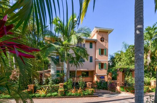 Гостиница Martinique on Macrossan в Порту-Дугласе