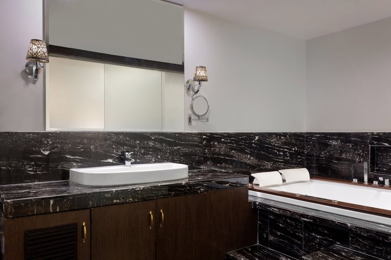 Фото Four Points by Sheraton Dehradun