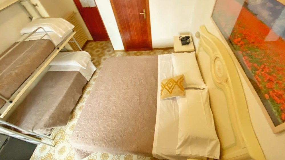 Фото Hotel Sant'Ercolano