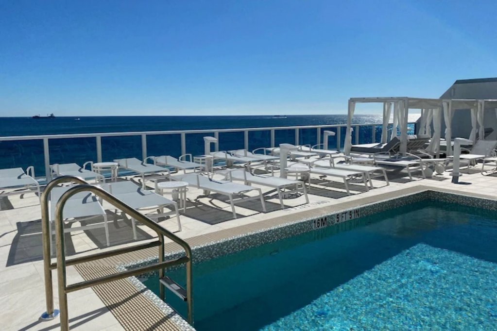 Фото Hotel Maren Fort Lauderdale Beach, Curio Collection by Hilton