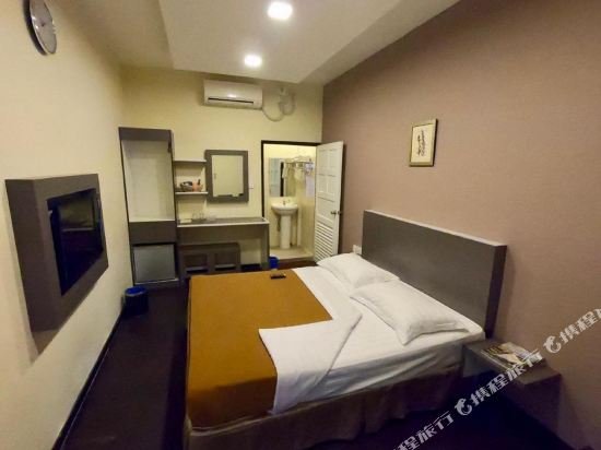 Фото Mini Platinum Hotel