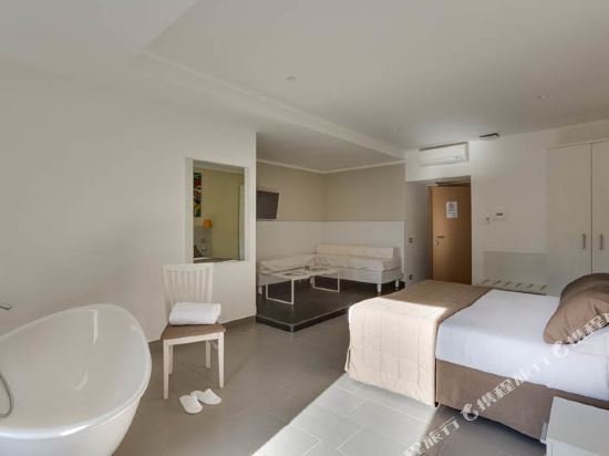 Фото Trevi Palace Hotel