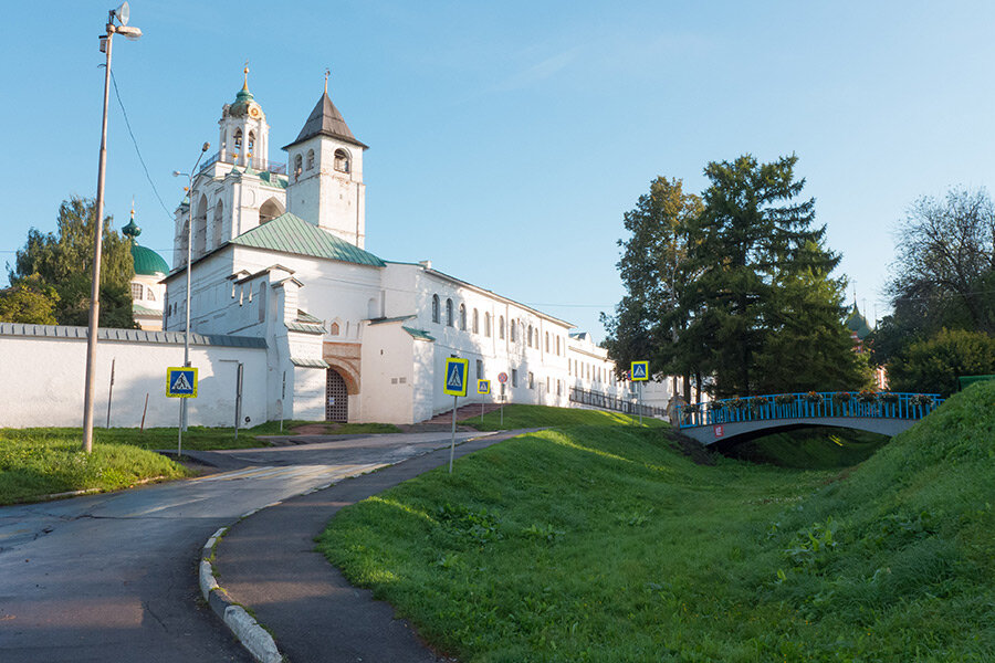 Orthodox church Church of the Presentation of Our Lady, Yaroslavl, photo