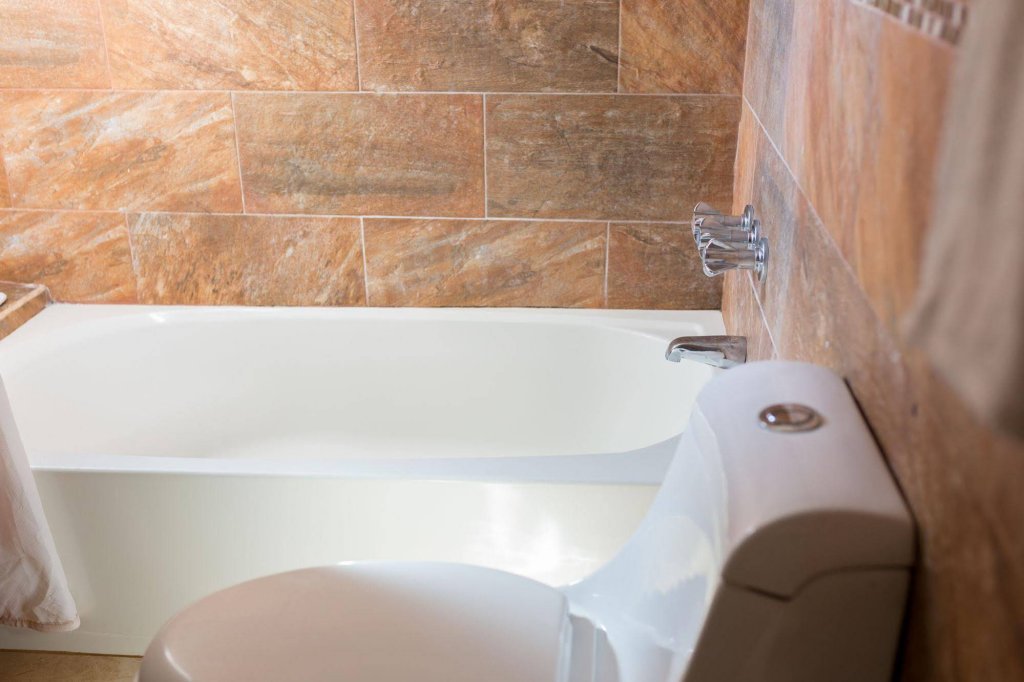 Фото New Kingston Luxury Apt The Bromptons