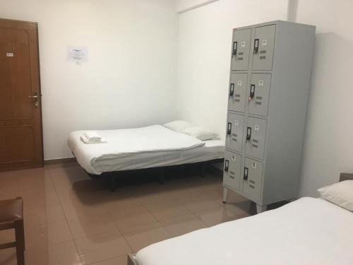 Фото Lisbon Home Host - Hostel